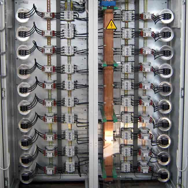 Reactive power compensation units